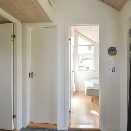Lovely Home In Lemvig With Sauna Дом отдыха