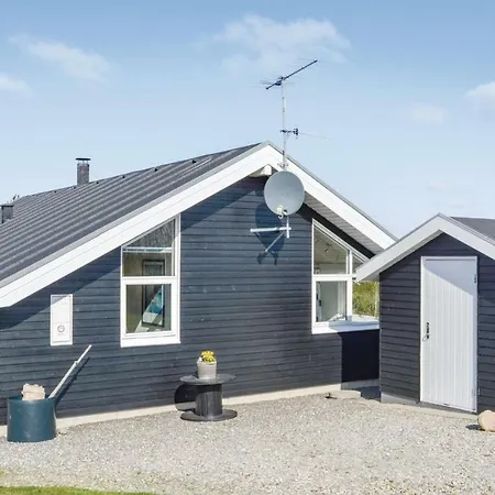 Lovely Home In Lemvig With Sauna Дом отдыха