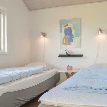 Lovely Home In Lemvig With Sauna Дом отдыха *