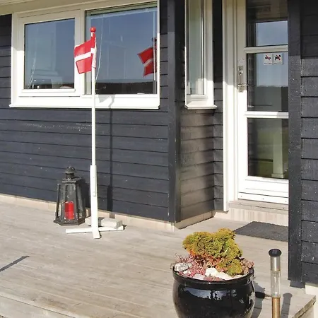 Lovely Home In Lemvig With Sauna Лемвиг